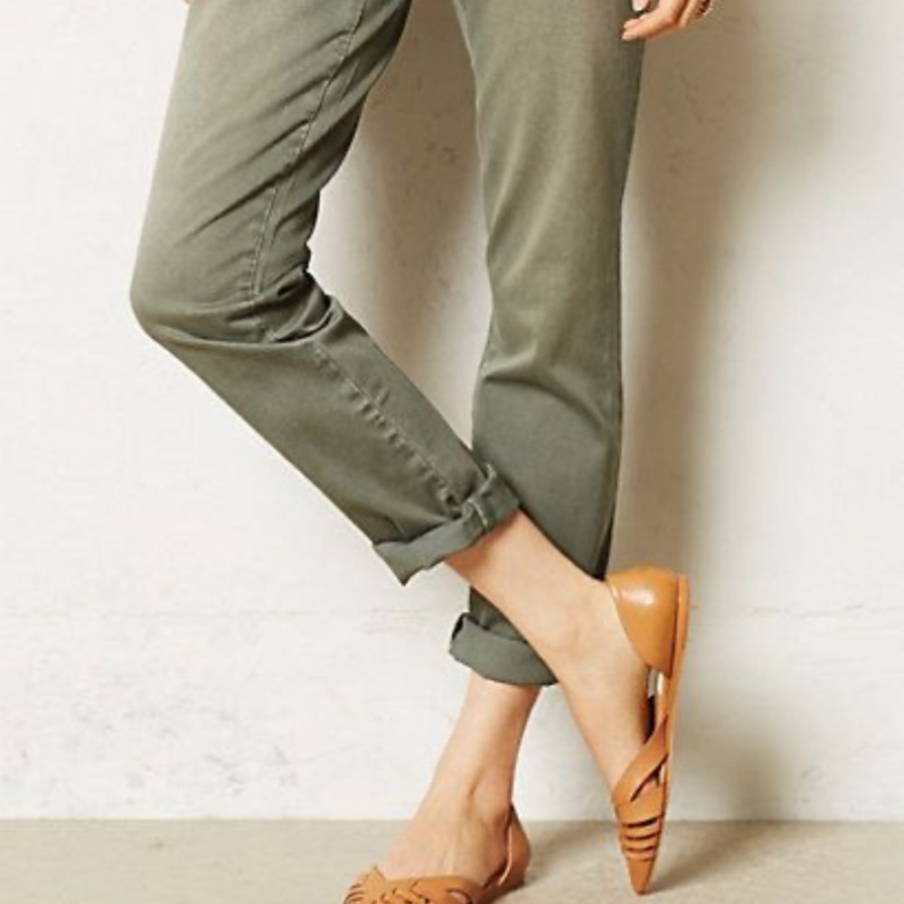 3/$25🛍 Anthropology Capri pants